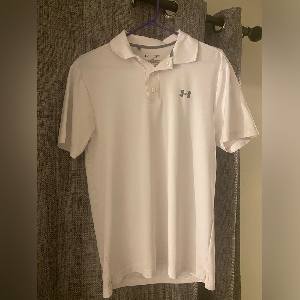 White short sleeve